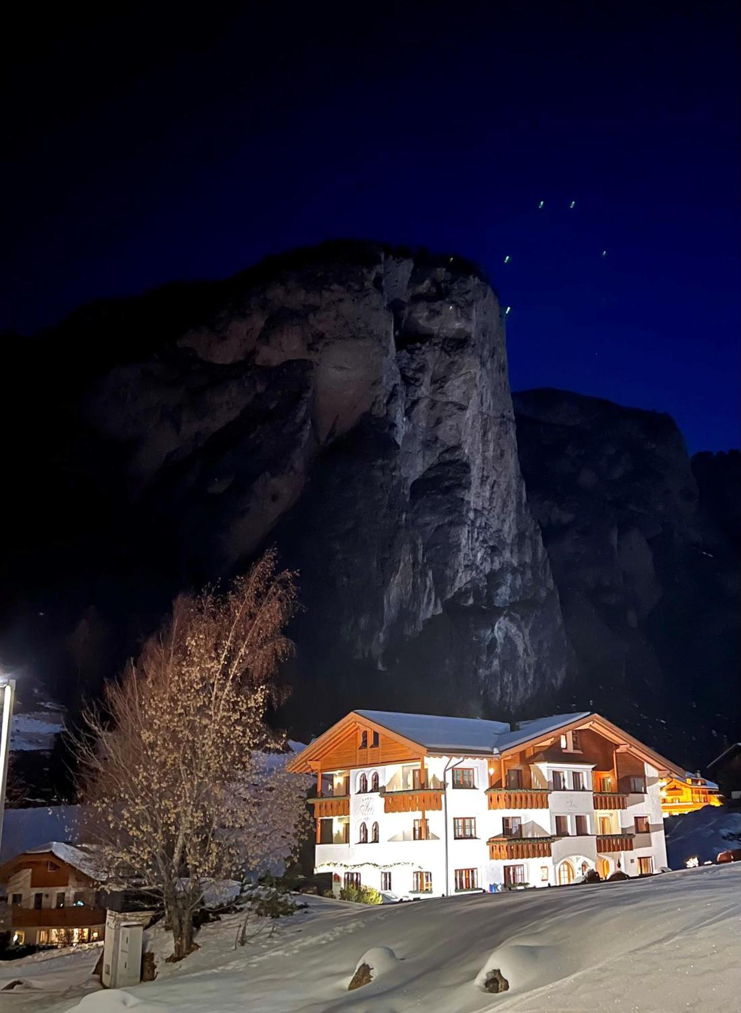 Garni Hotel Iris Selva di Val Gardena Exterior foto